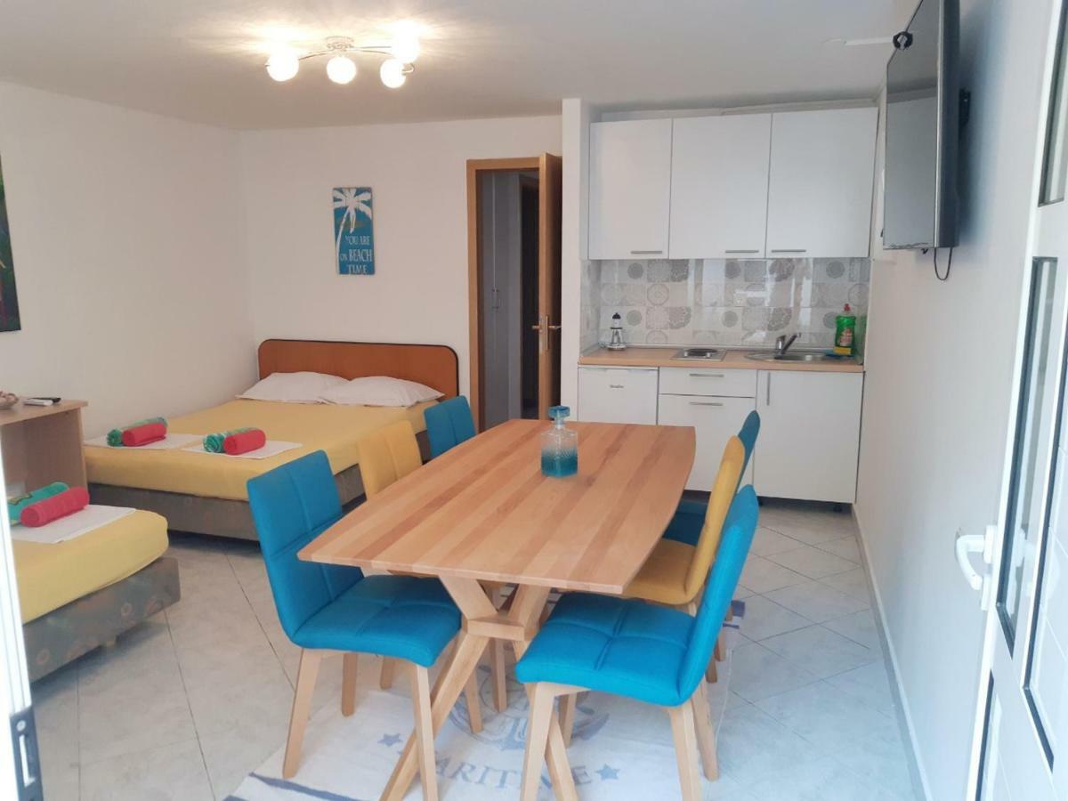 Villa Star Дрвеник Екстер'єр фото
